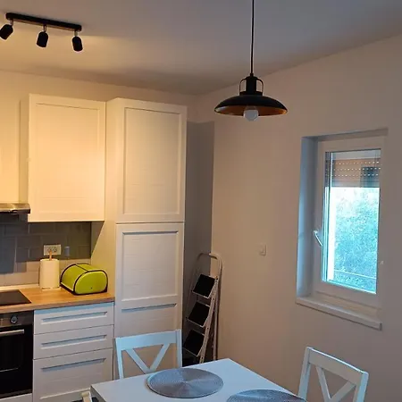 Apartment Mario